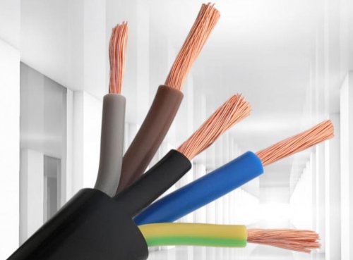 小小的线缆，大大